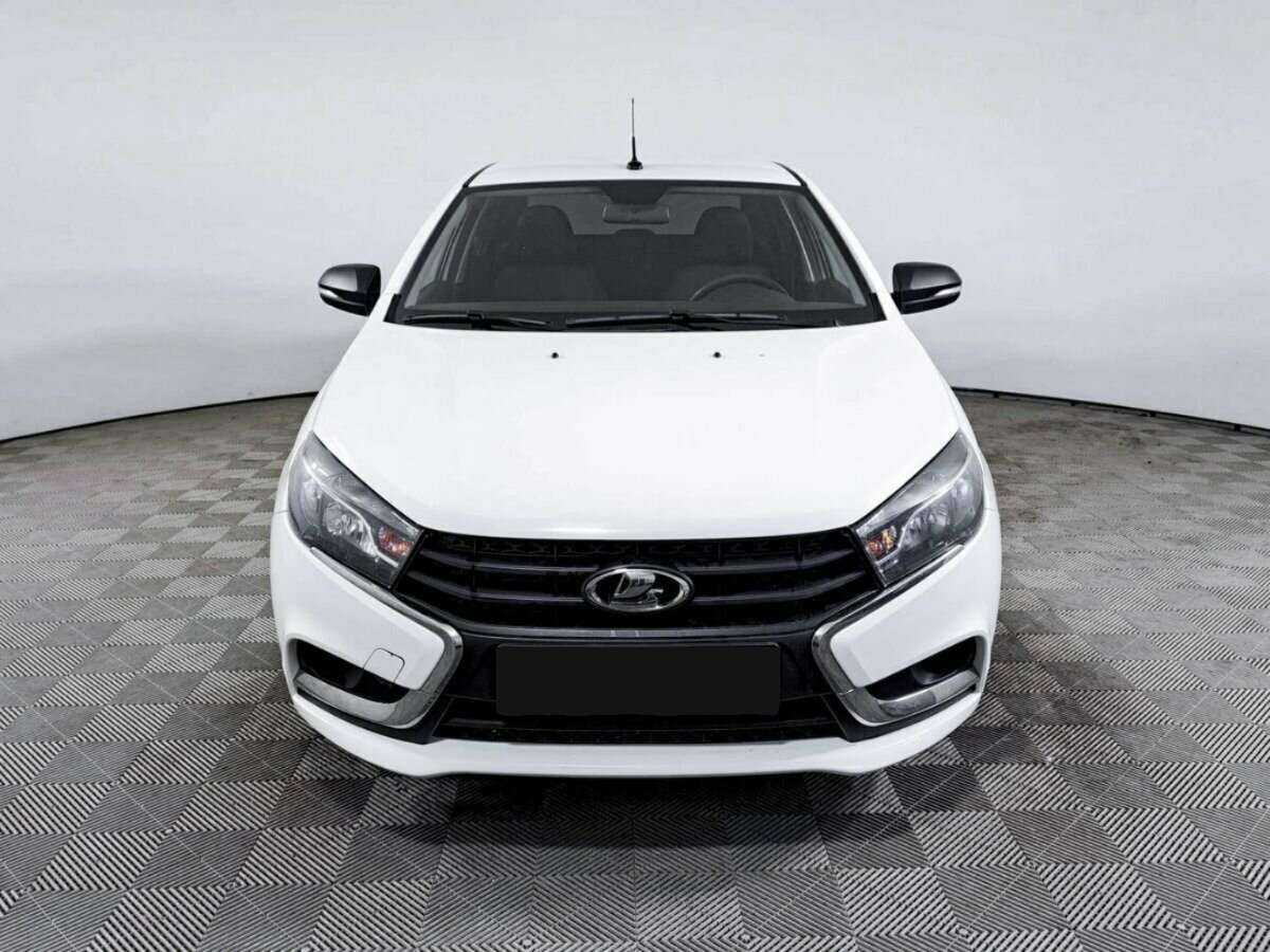 Lada (ВАЗ) Vesta 2021 года с пробегом. Фото: #1