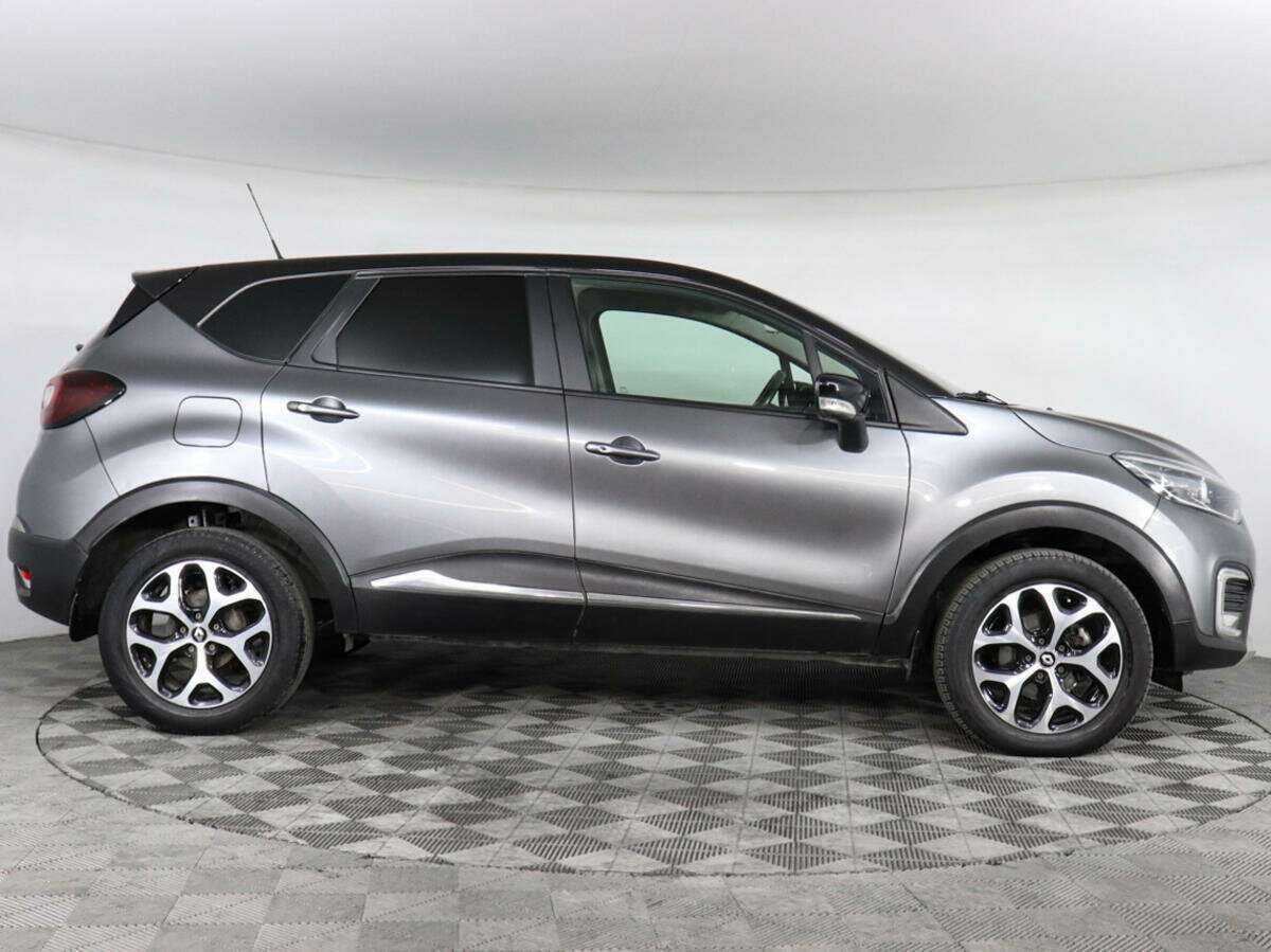 Renault Kaptur 2017 года с пробегом. Фото: #3