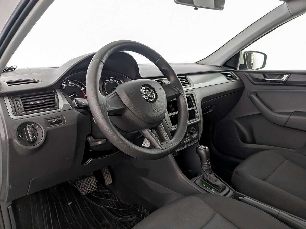 Skoda Rapid 2019 года с пробегом. Фото: #13
