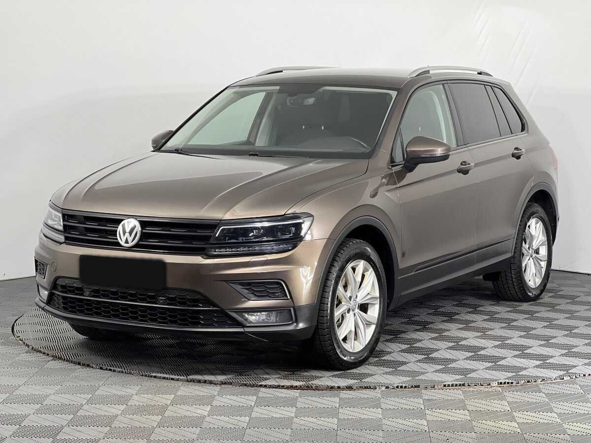 Volkswagen Tiguan 2018 года с пробегом. Посмотреть фото