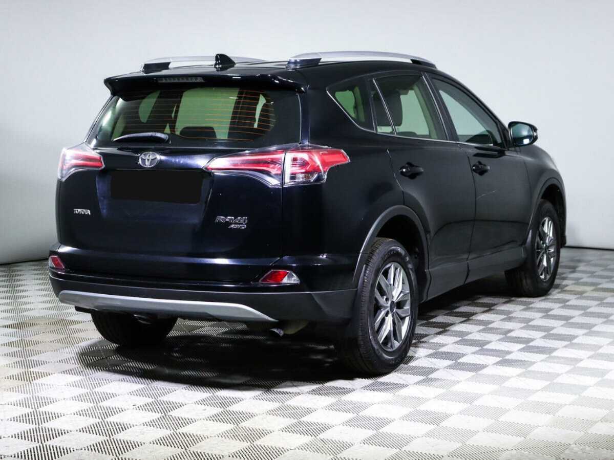 Toyota RAV4 2019 года с пробегом. Фото: #4