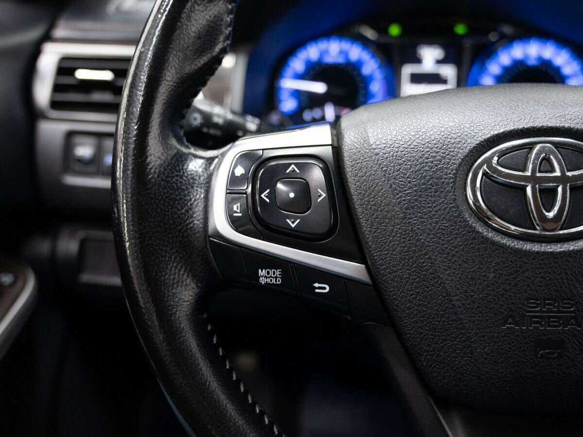 Toyota Camry 2015 года с пробегом. Фото: #18