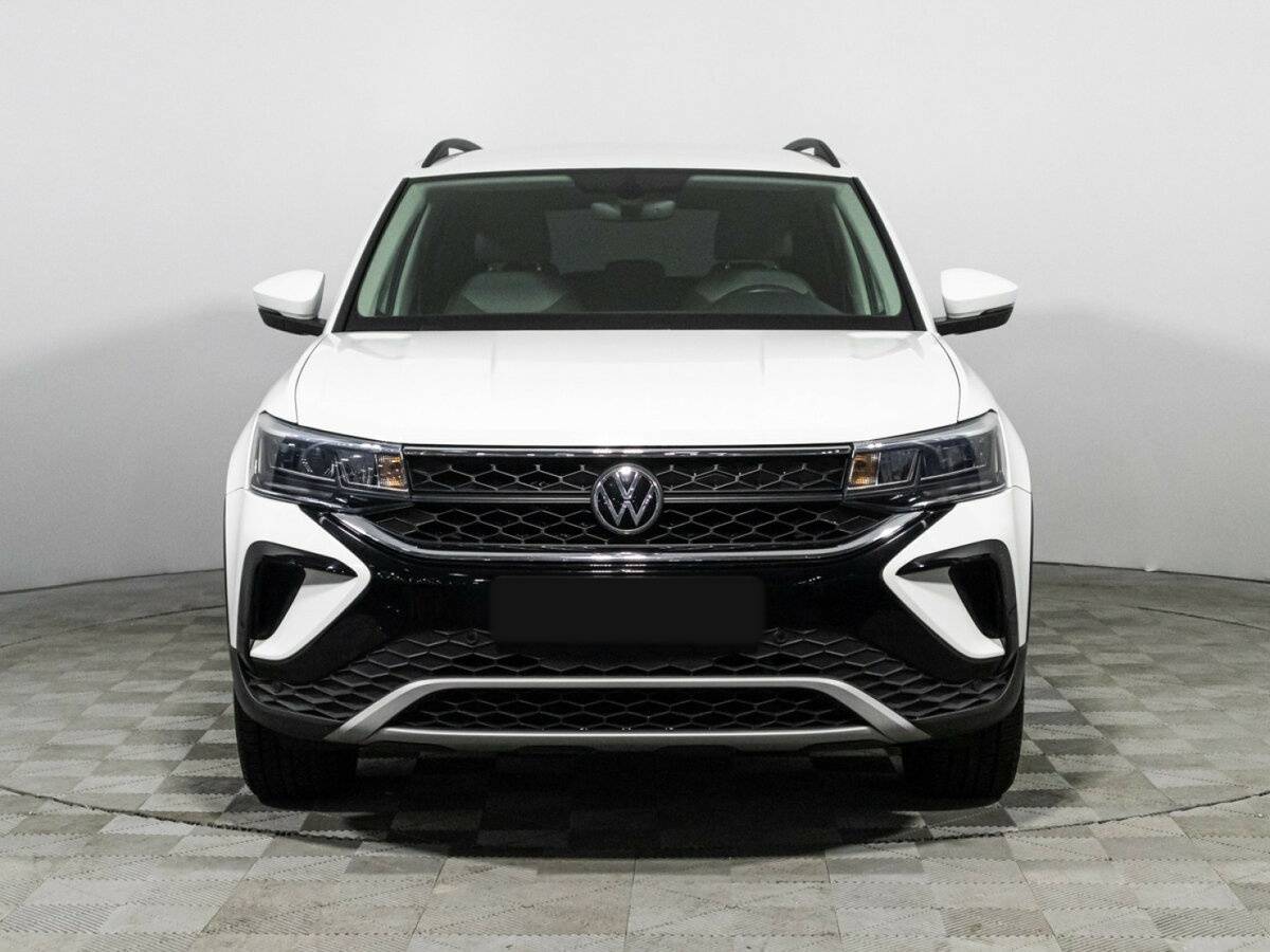 Volkswagen Taos 2021 года с пробегом. Фото: #1
