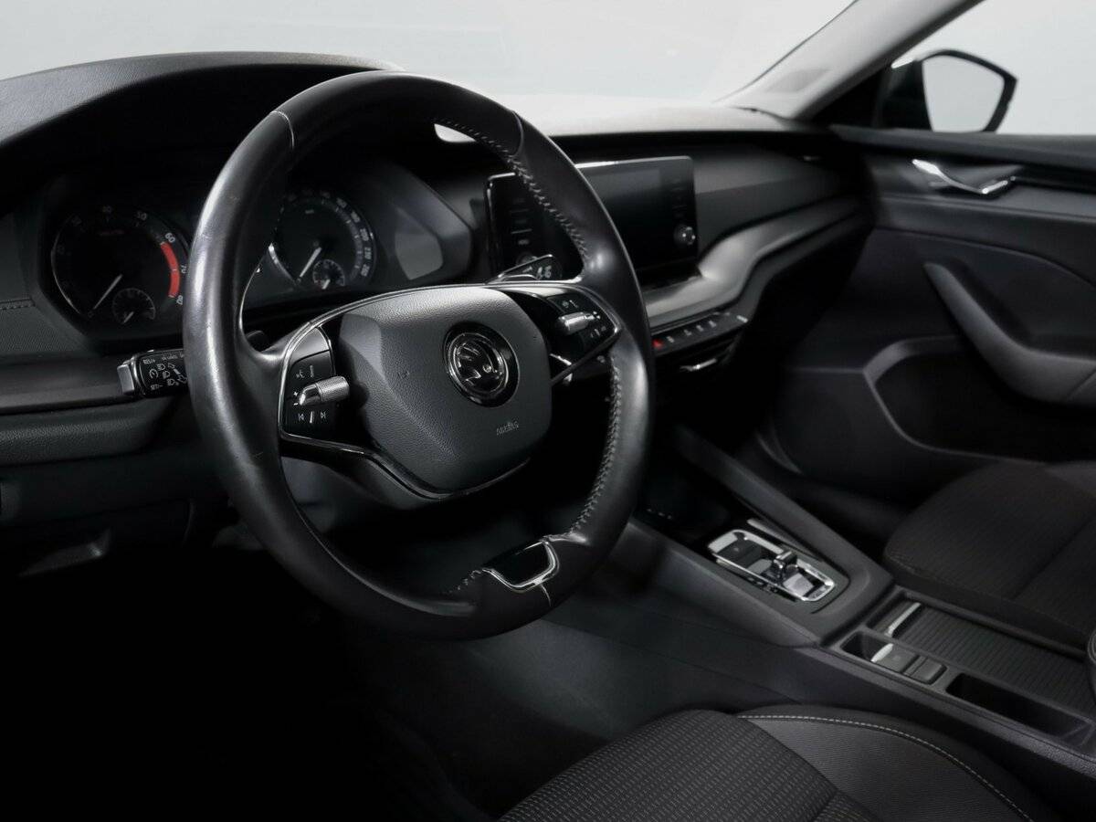 Skoda Octavia 2020 года с пробегом. Фото: #10