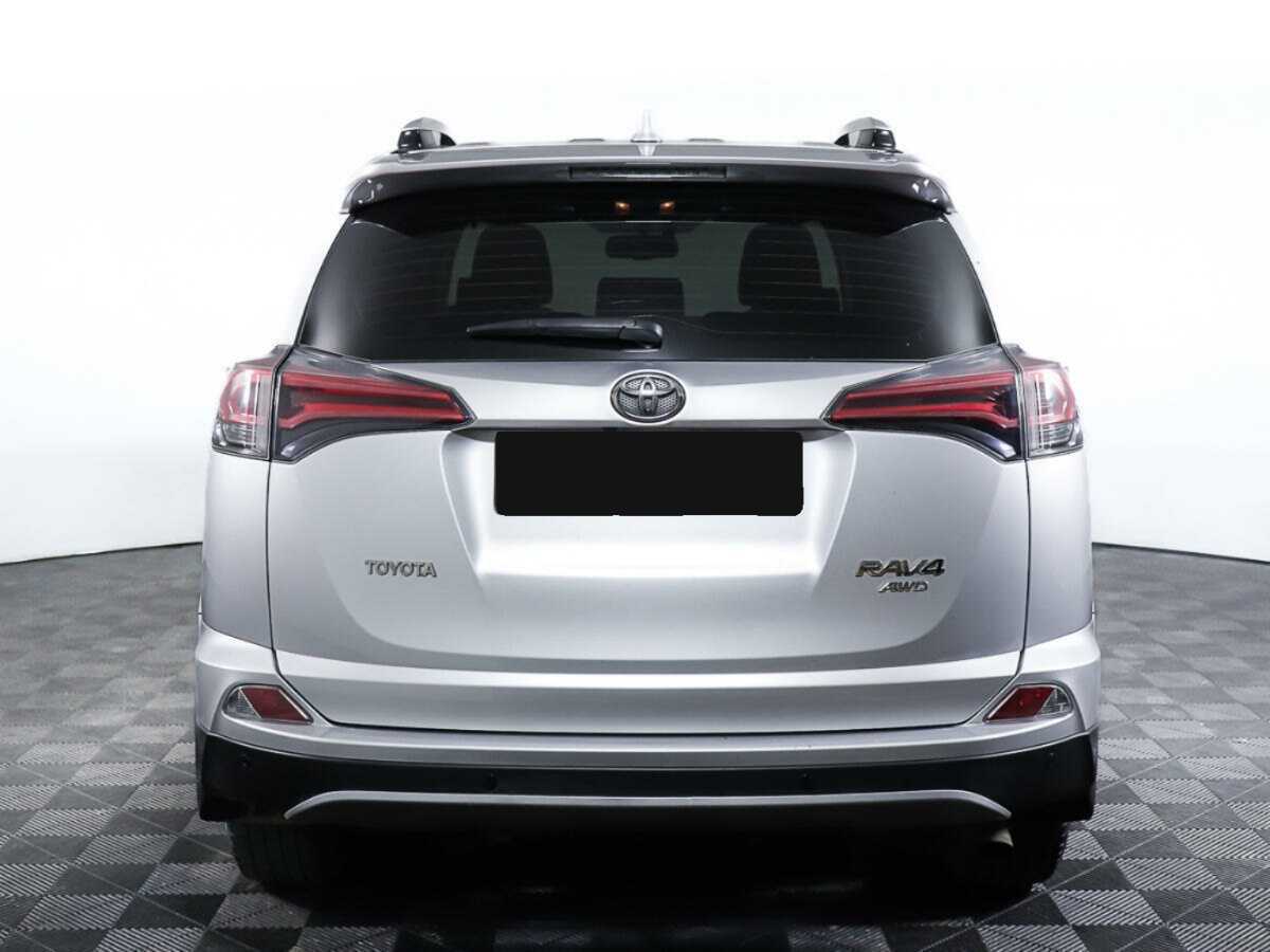 Toyota RAV4 2019 года с пробегом. Фото: #5