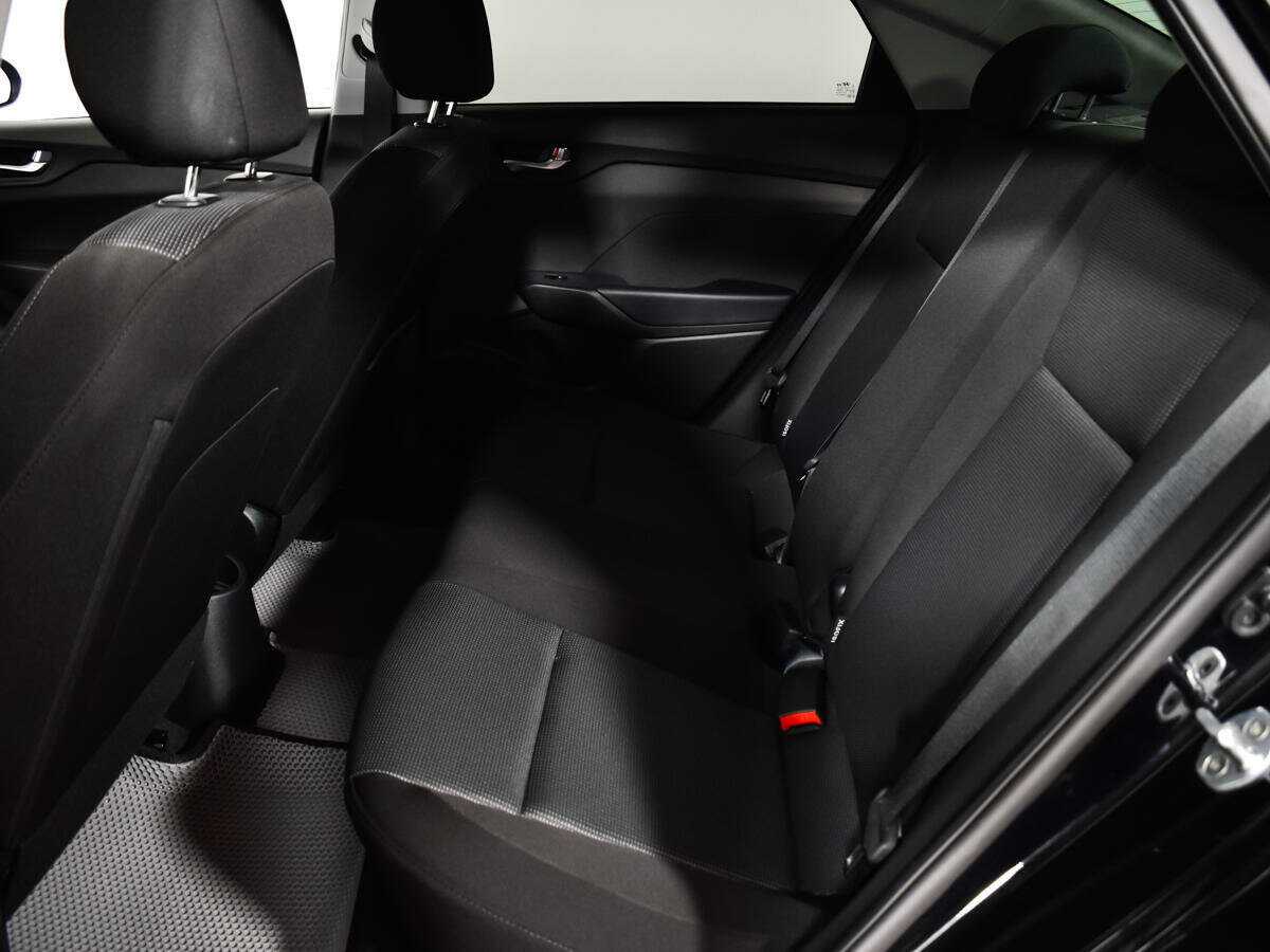 Hyundai Solaris 2022 года с пробегом. Фото: #9