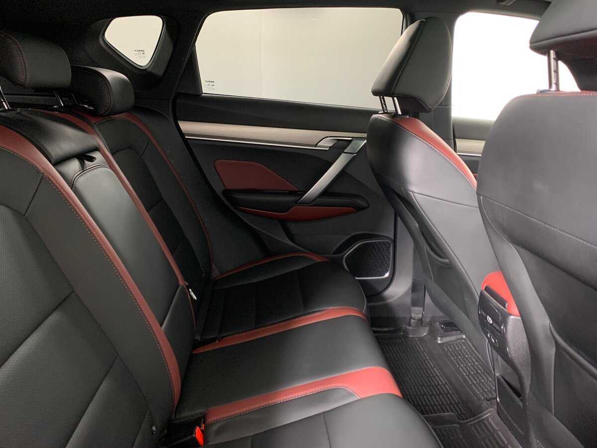 Geely Coolray 2020 года с пробегом. Фото: #17