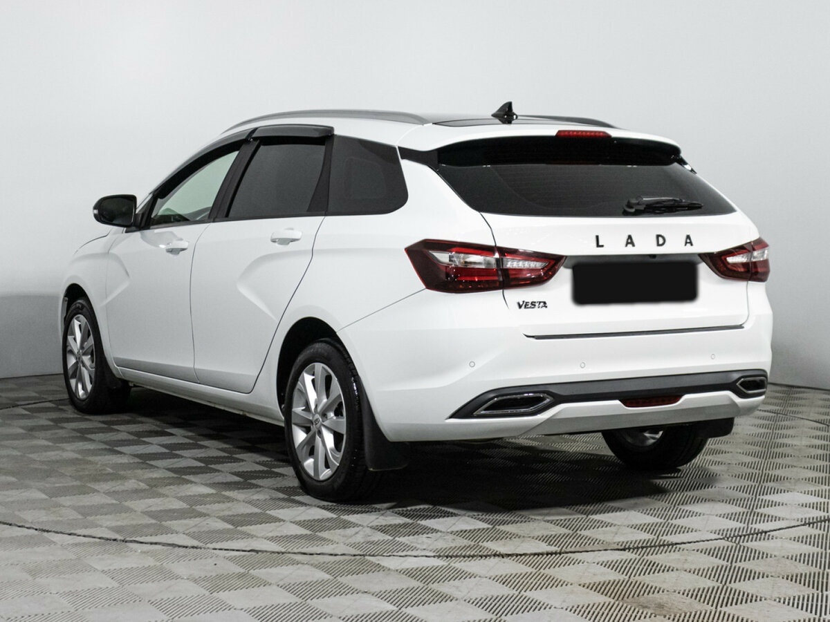 Lada (ВАЗ) Vesta 2024 года с пробегом. Фото: #6