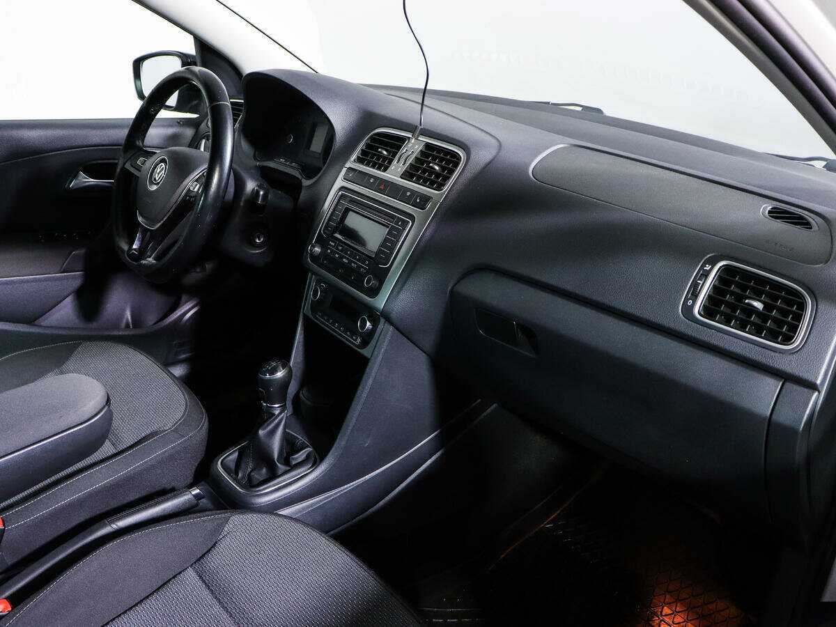Volkswagen Polo 2017 года с пробегом. Фото: #6
