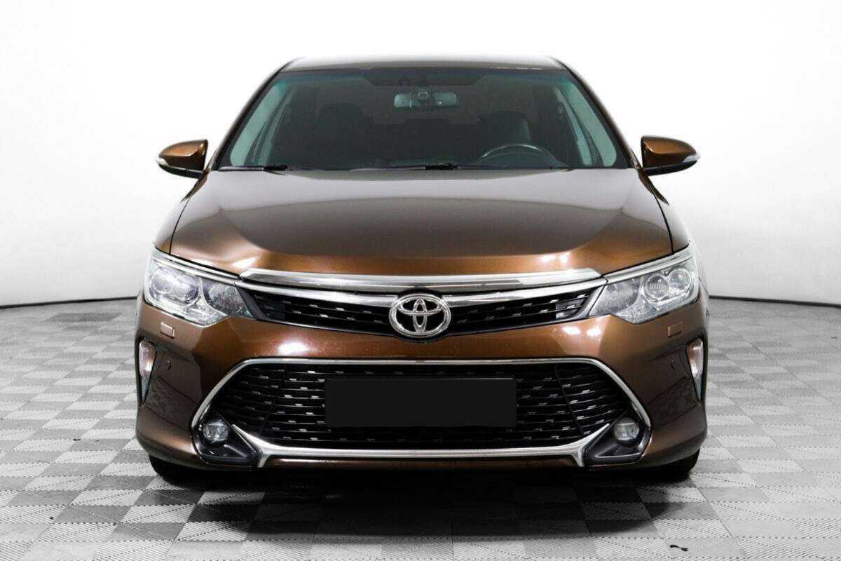 Toyota Camry 2017 года с пробегом. Фото: #1