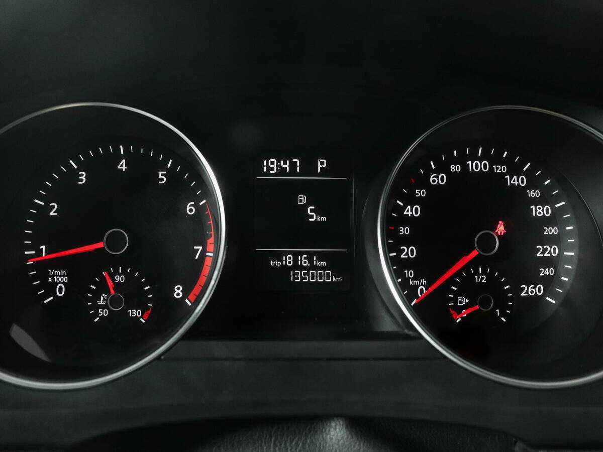 Volkswagen Jetta 2015 года с пробегом. Фото: #8