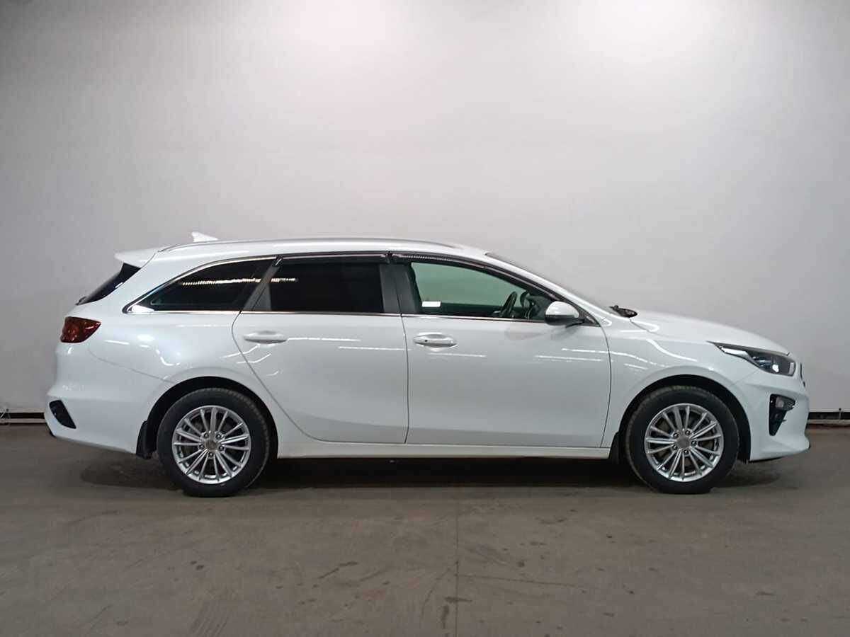 Kia Ceed 2021 года с пробегом. Фото: #3