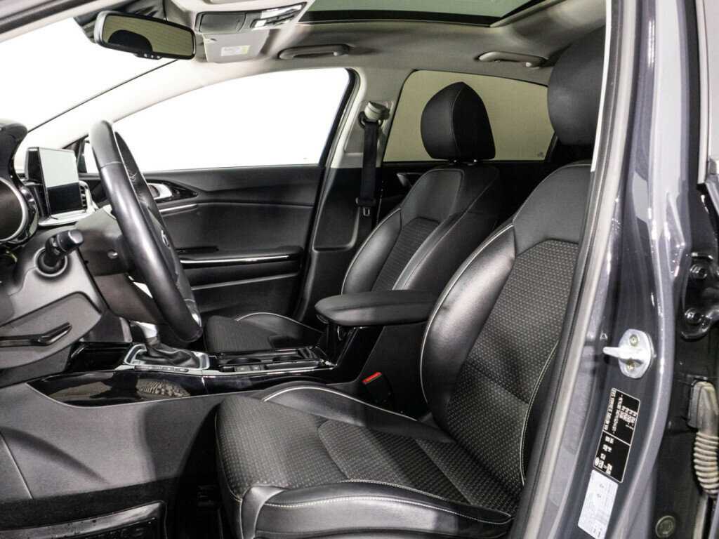 Kia Ceed 2020 года с пробегом. Фото: #15
