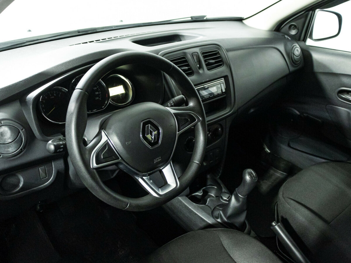 Renault Logan 2019 года с пробегом. Фото: #10