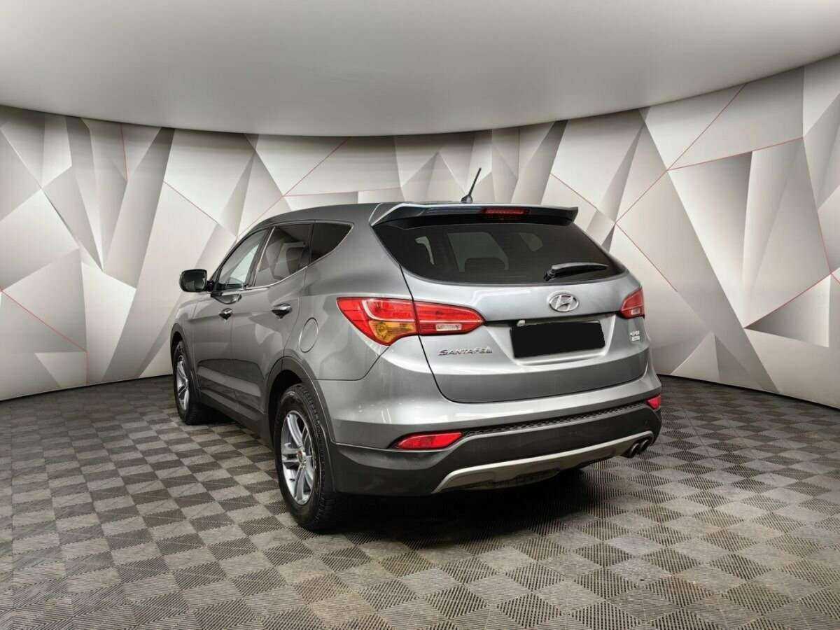 Hyundai Santa Fe 2012 года с пробегом. Фото: #3