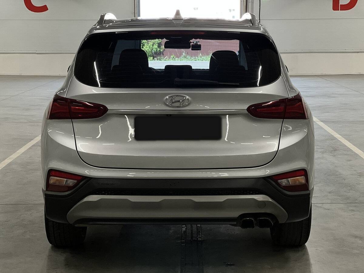 Hyundai Santa Fe 2019 года с пробегом. Фото: #5