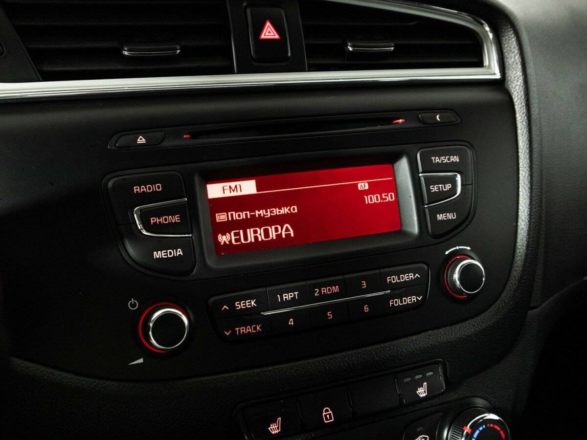 Kia Ceed 2016 года с пробегом. Фото: #16