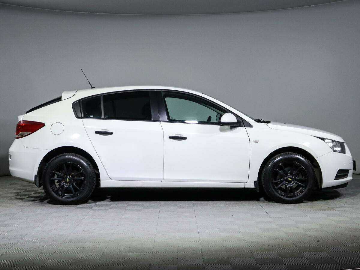 Chevrolet Cruze 2012 года с пробегом. Фото: #3