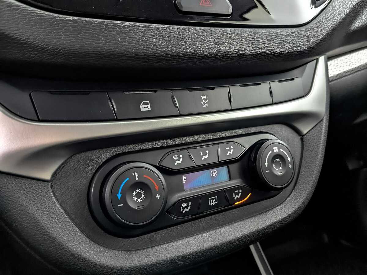 Lada (ВАЗ) Vesta 2022 года с пробегом. Фото: #16