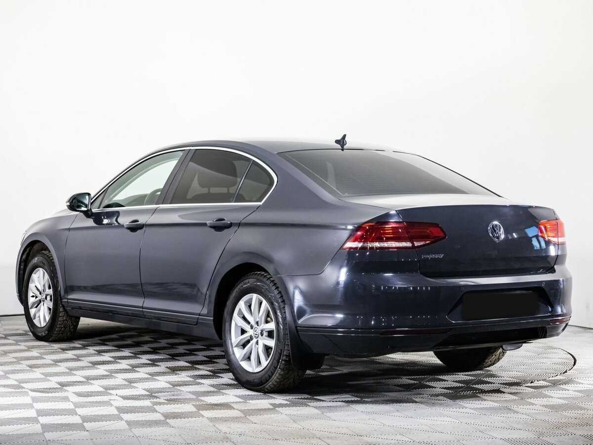 Volkswagen Passat 2018 года с пробегом. Фото: #5