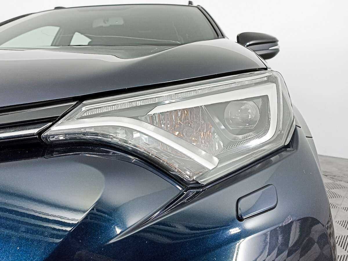 Toyota RAV4 2019 года с пробегом. Фото: #16