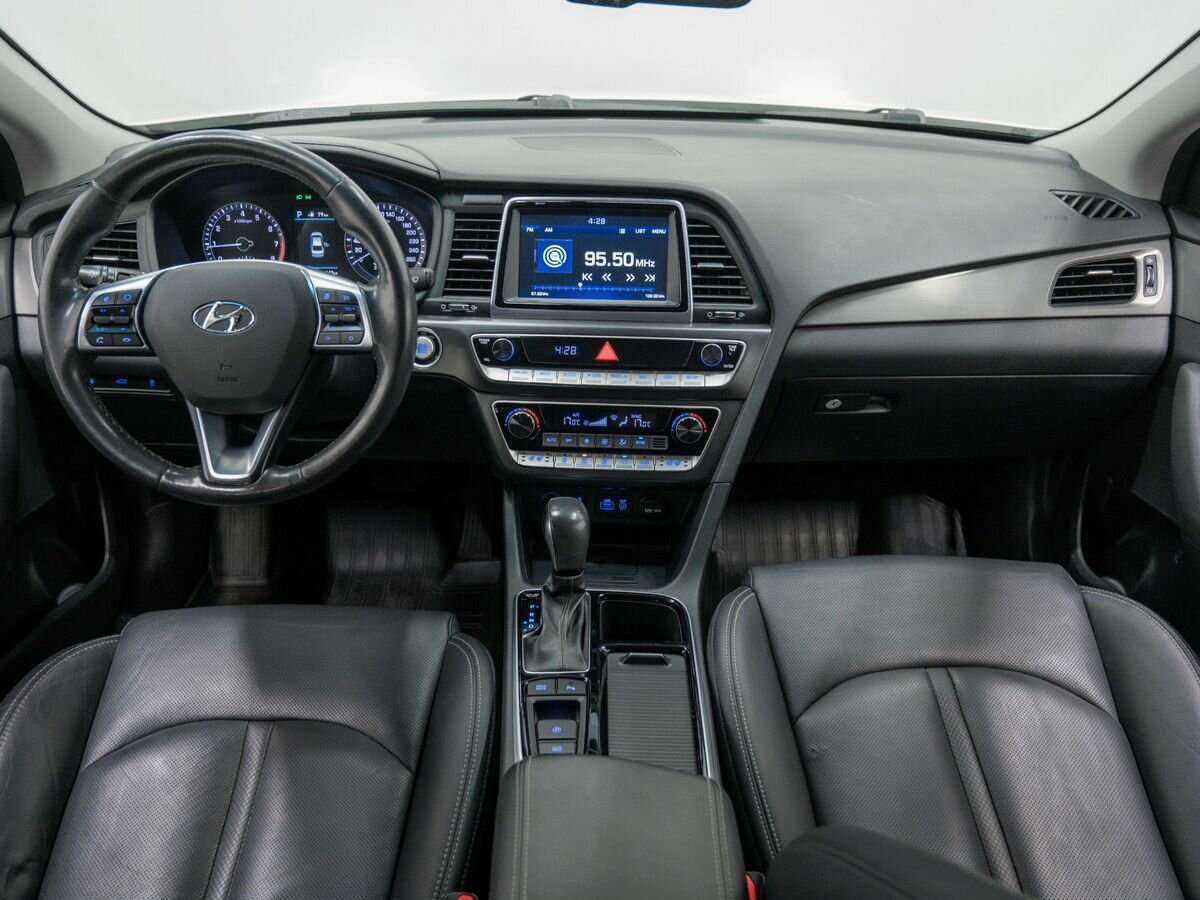 Hyundai Sonata 2017 года с пробегом. Фото: #14