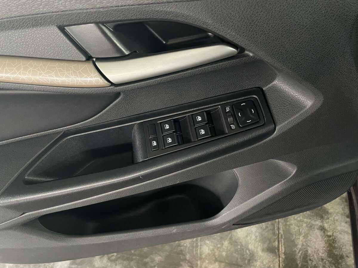 Lada (ВАЗ) Vesta 2018 года с пробегом. Фото: #19