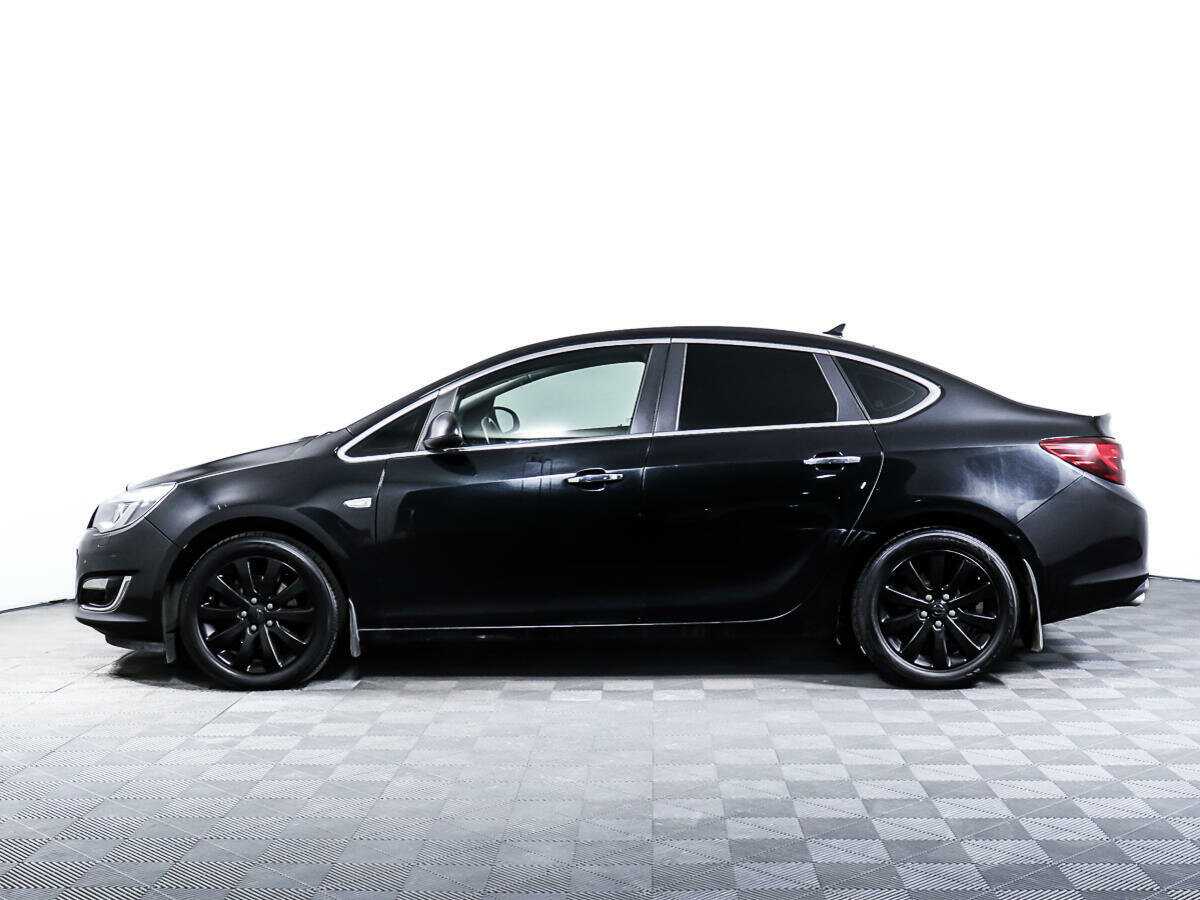 Opel Astra 2013 года с пробегом. Фото: #6