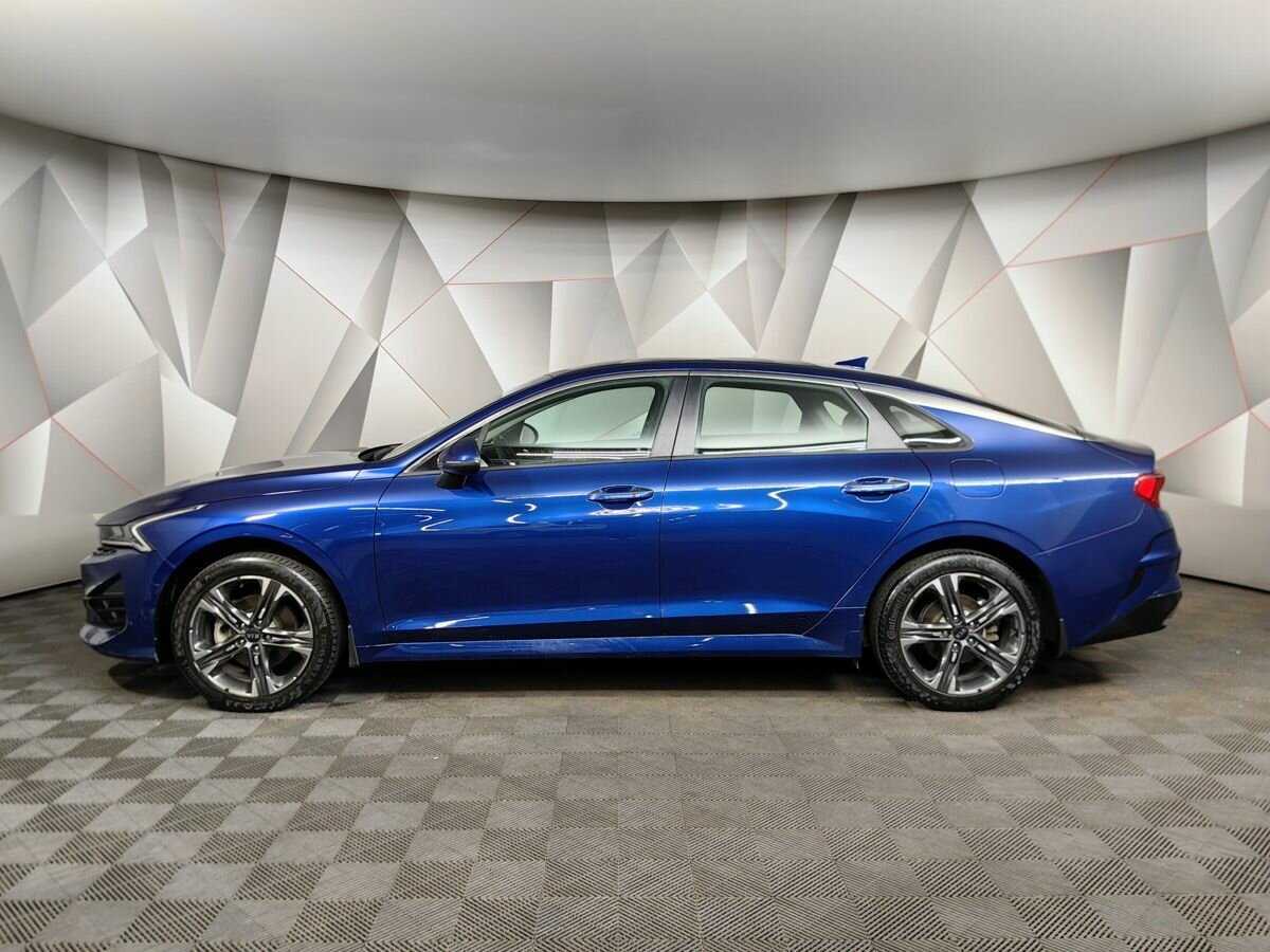 Kia K5 2021 года с пробегом. Фото: #4