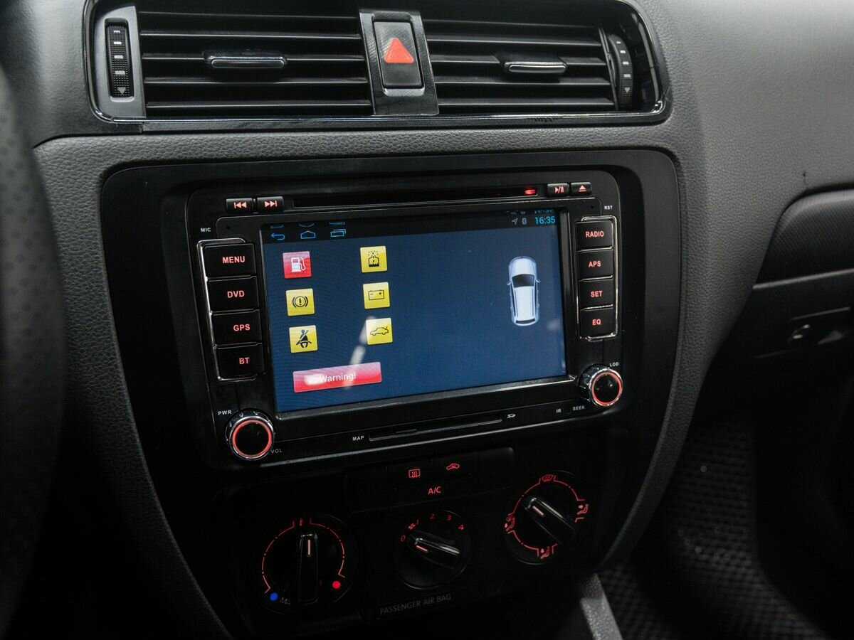 Volkswagen Jetta 2013 года с пробегом. Фото: #17