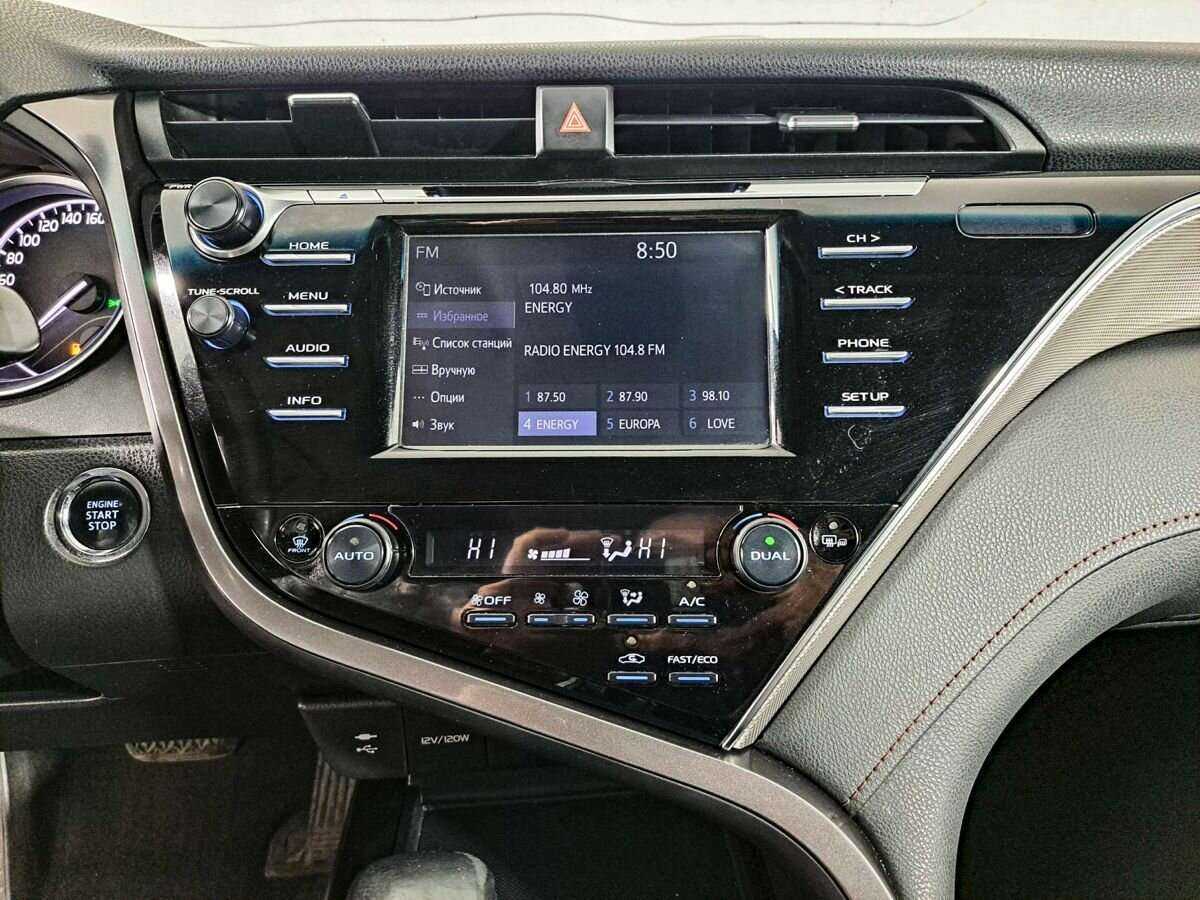 Toyota Camry 2018 года с пробегом. Фото: #12