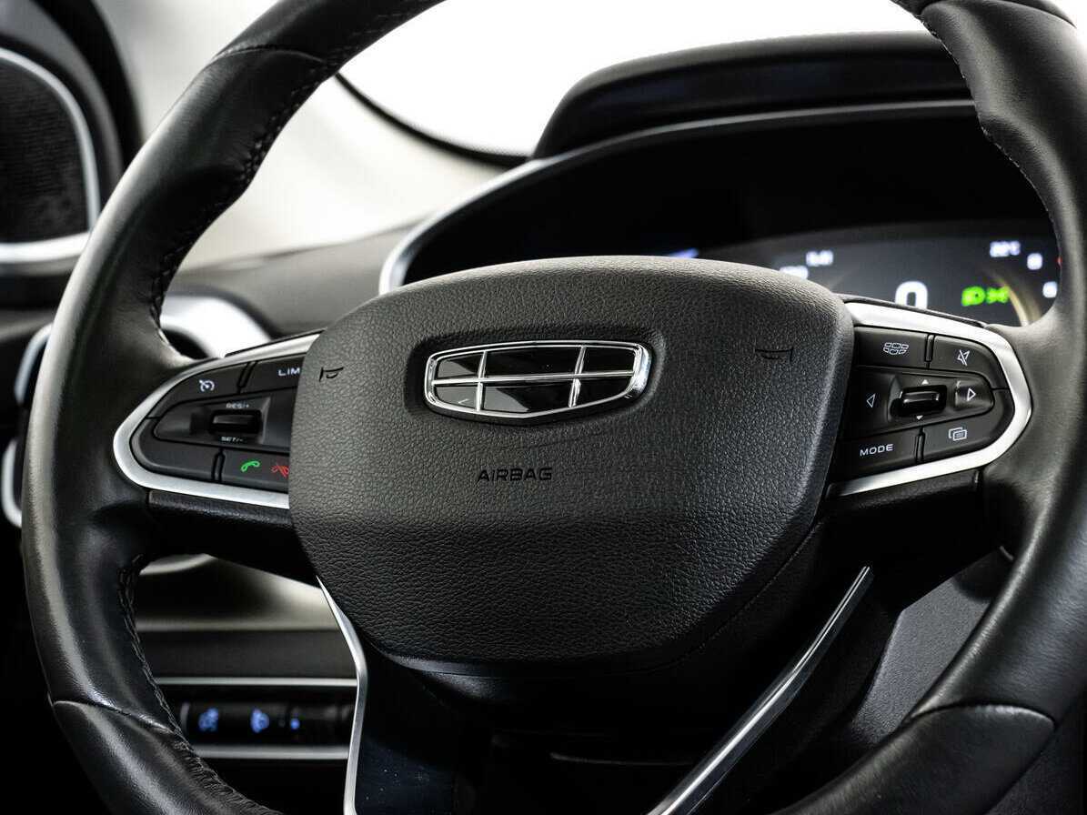 Geely Coolray 2022 года с пробегом. Фото: #12