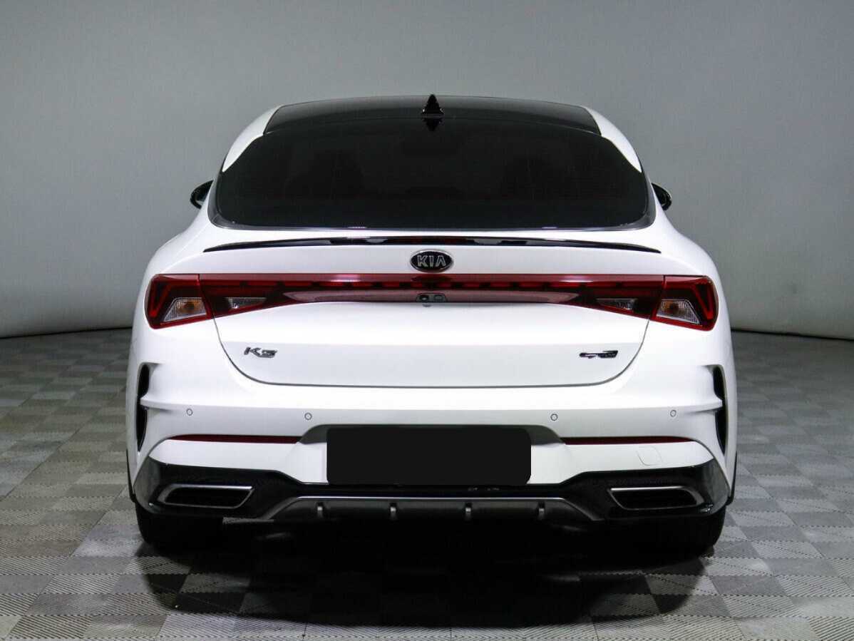 Kia K5 2021 года с пробегом. Фото: #4