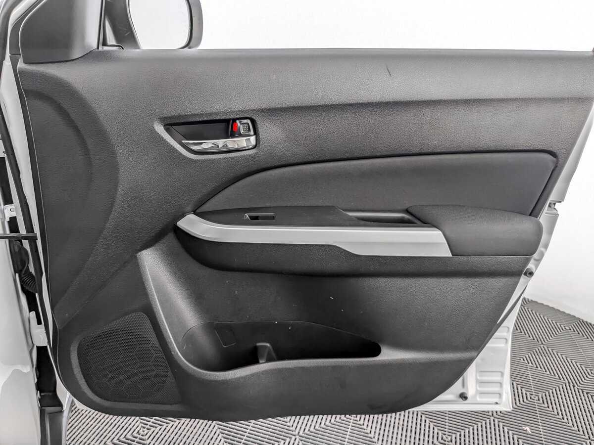 Suzuki Vitara 2016 года с пробегом. Фото: #16