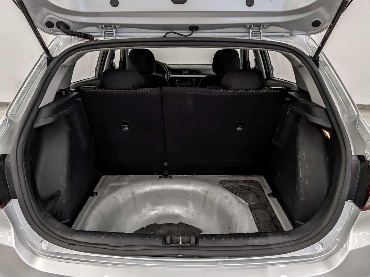 Kia Rio 2020 года с пробегом. Фото: #9