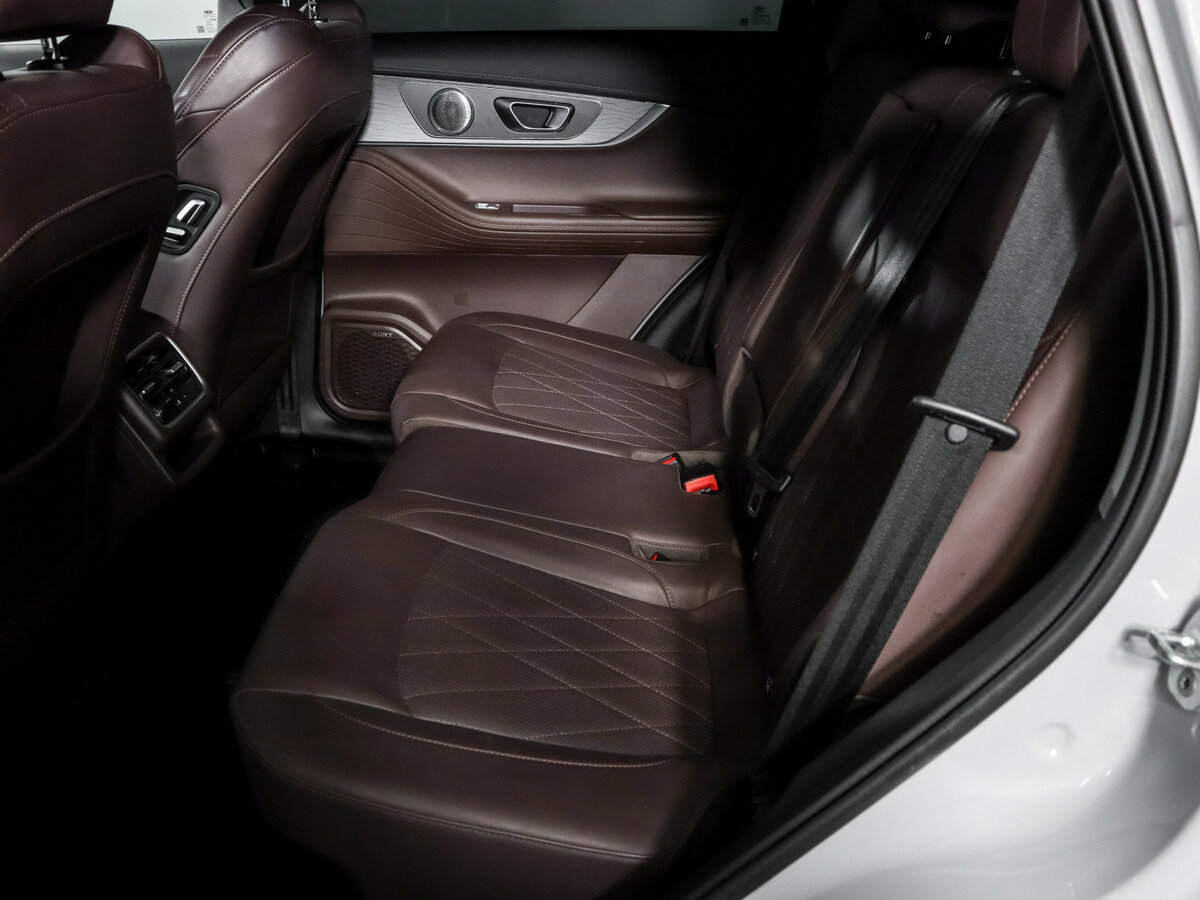 Chery Tiggo 8 Pro Max 2023 года с пробегом. Фото: #9