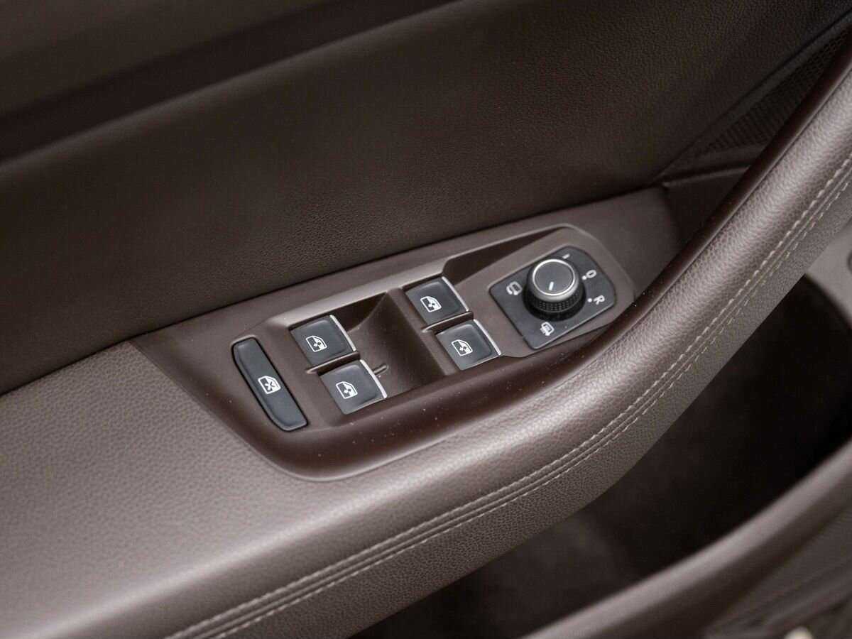 Volkswagen Passat 2016 года с пробегом. Фото: #15