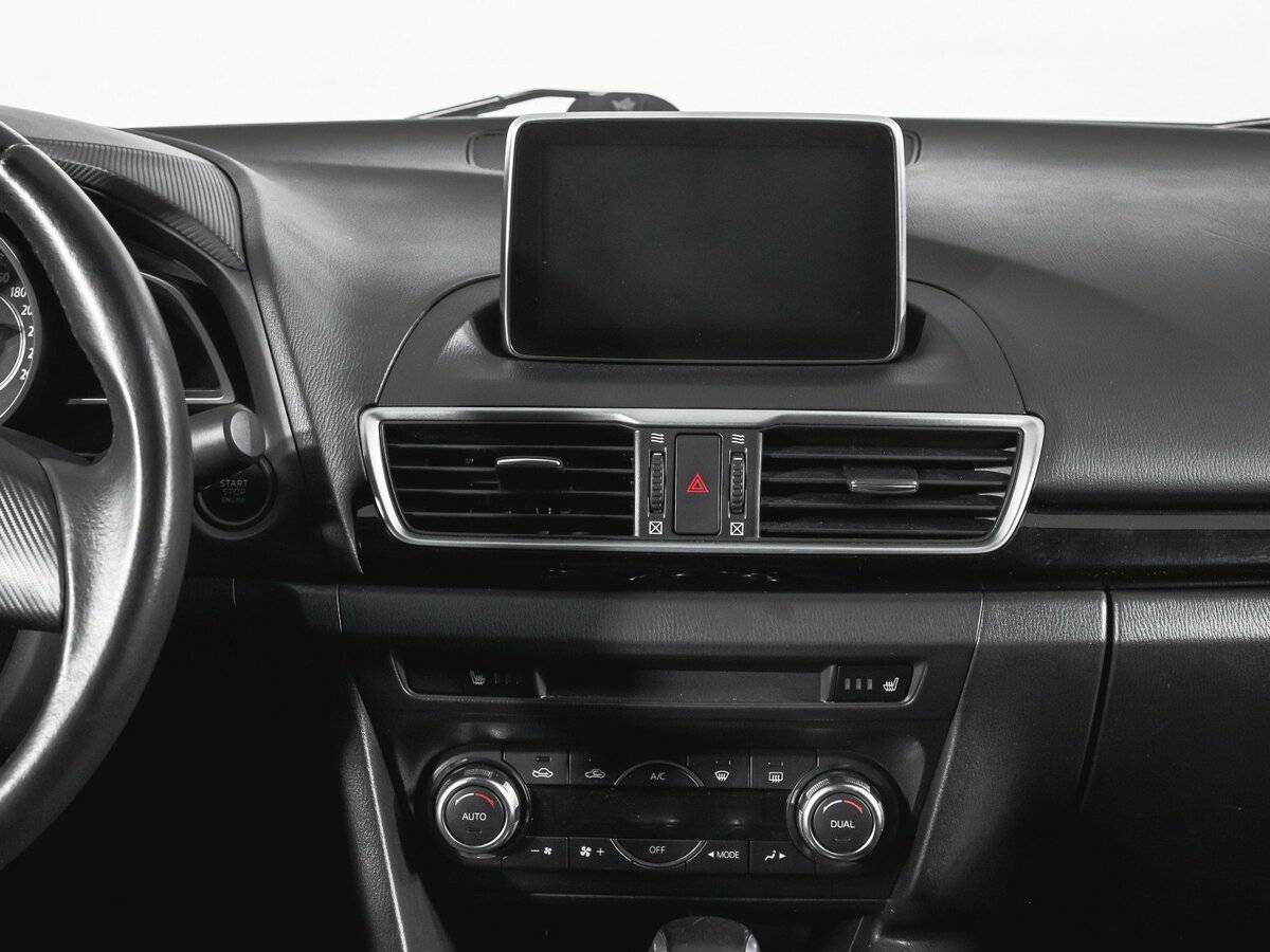 Mazda 3 2016 года с пробегом. Фото: #12