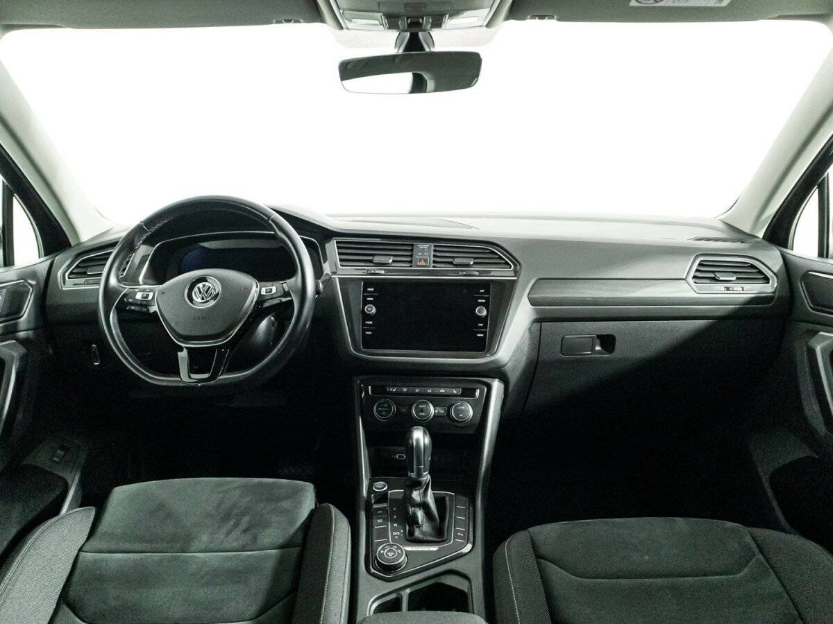 Volkswagen Tiguan 2018 года с пробегом. Фото: #12