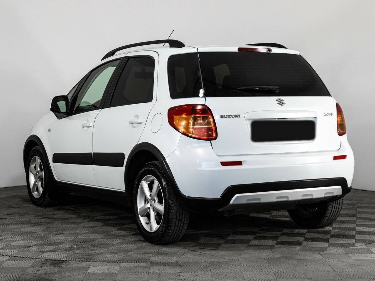 Suzuki SX4 2012 года с пробегом. Фото: #6