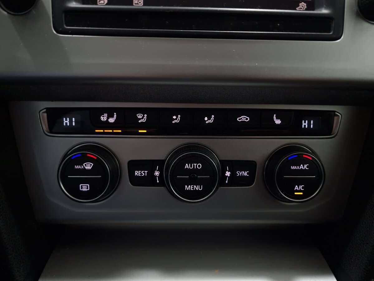 Volkswagen Passat 2015 года с пробегом. Фото: #7