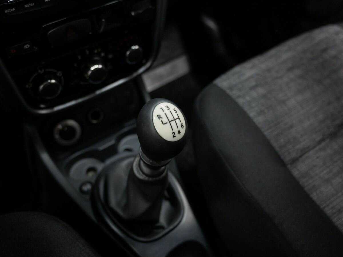 Renault Duster 2013 года с пробегом. Фото: #15