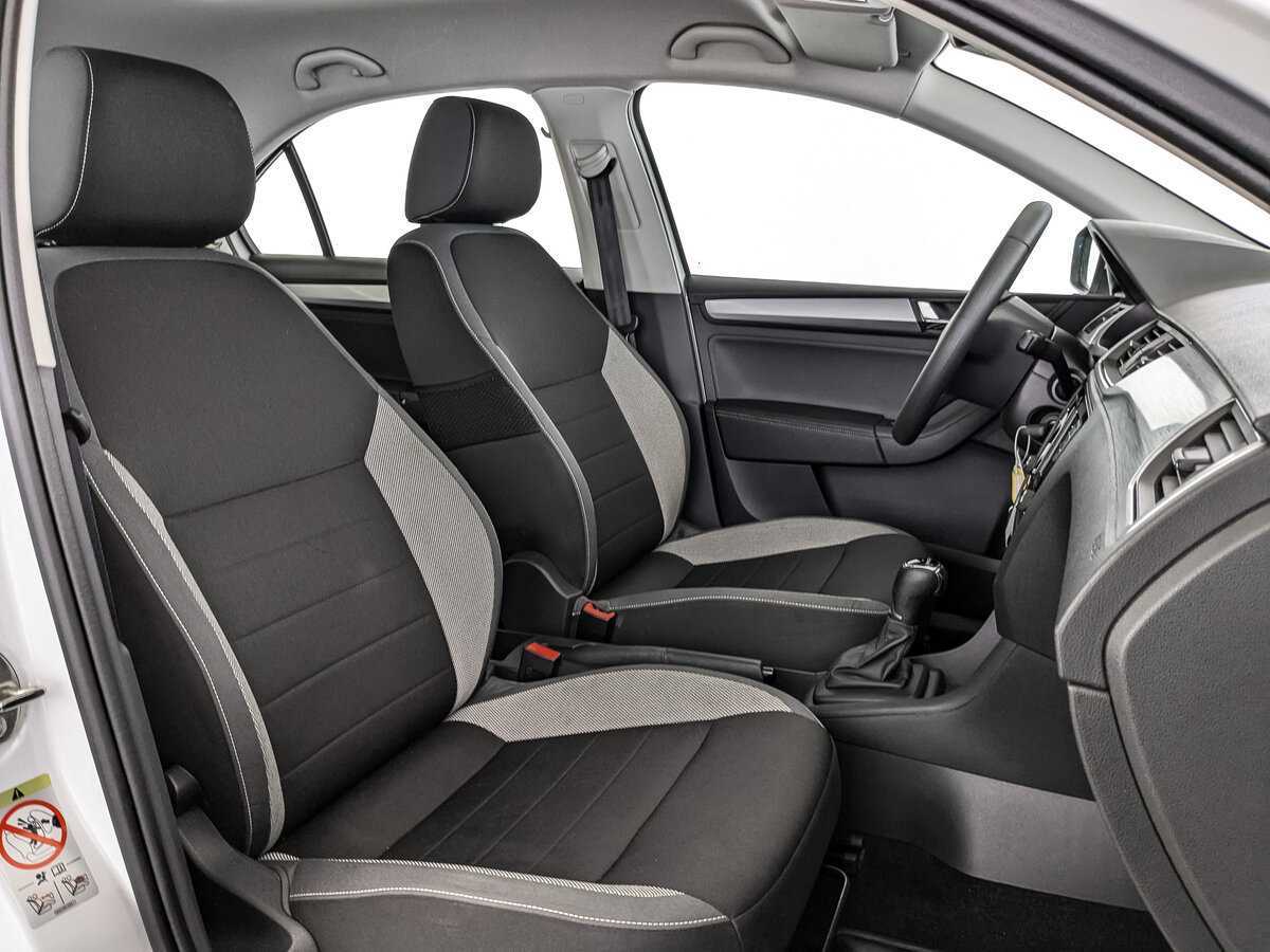 Skoda Rapid 2019 года с пробегом. Фото: #19