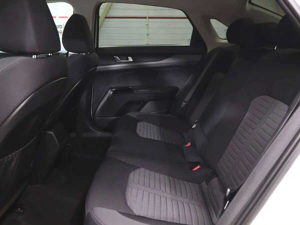 Kia K5 2021 года с пробегом. Фото: #10