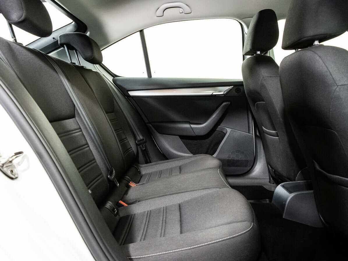 Skoda Octavia 2018 года с пробегом. Фото: #12