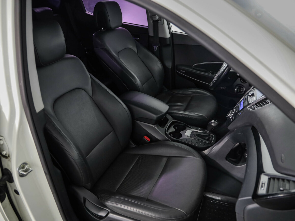 Hyundai Santa Fe 2014 года с пробегом. Фото: #22