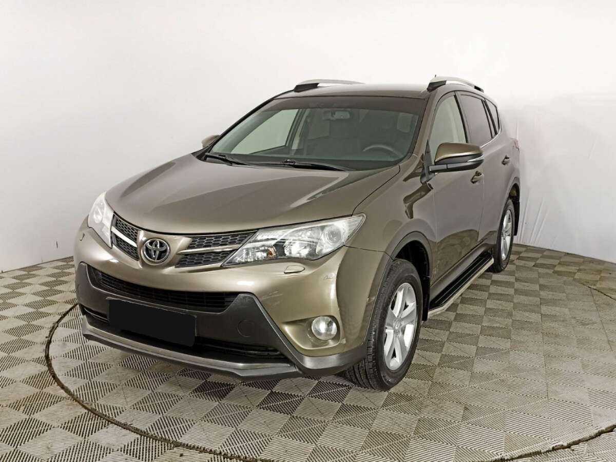Toyota RAV4 2014 года с пробегом. Фото: #0