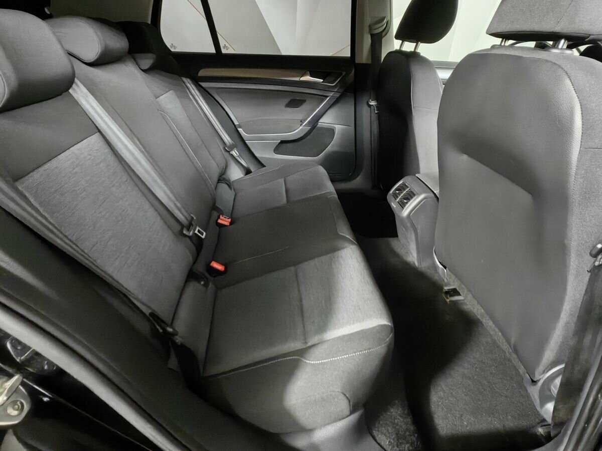 Volkswagen Golf 2013 года с пробегом. Фото: #11