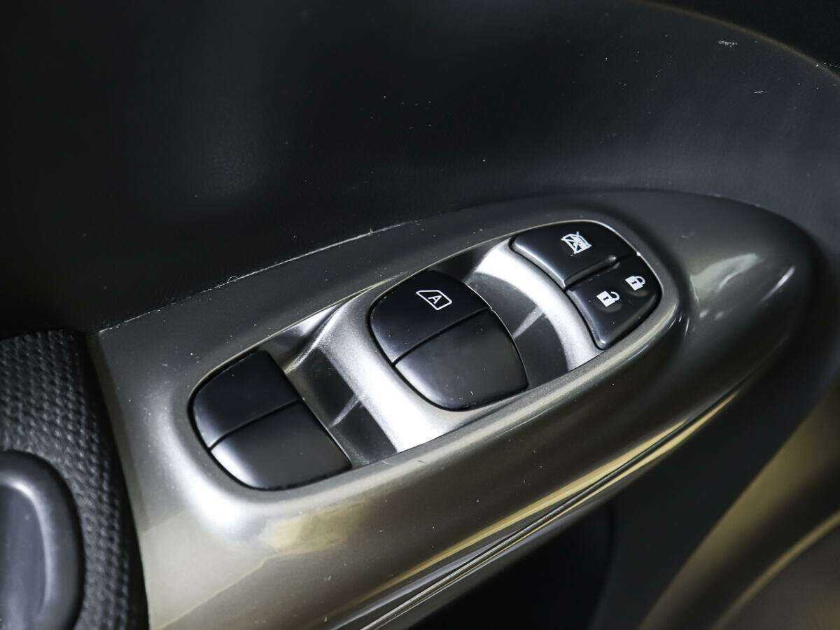 Nissan Juke 2014 года с пробегом. Фото: #15