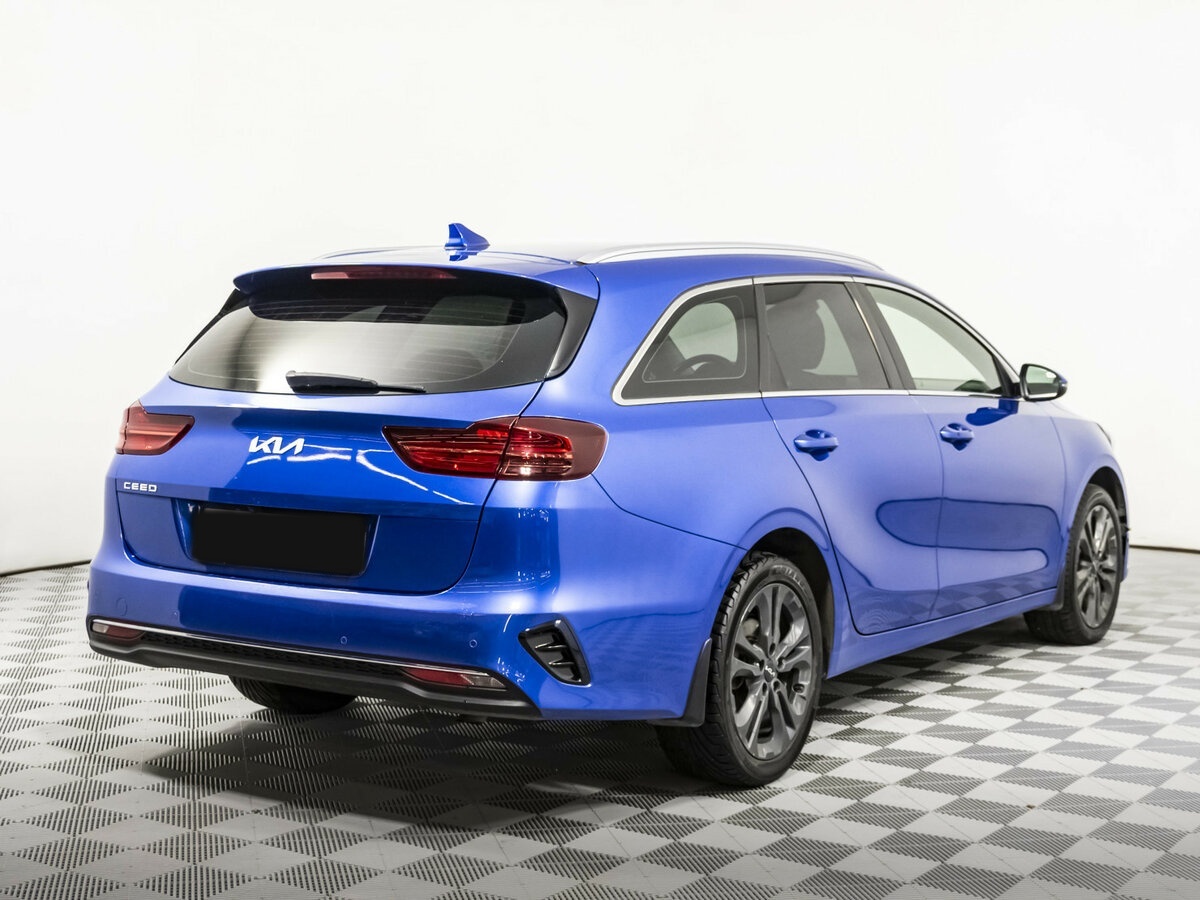 Kia Ceed 2021 года с пробегом. Фото: #3